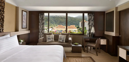 Golden Sands by Shangri-La